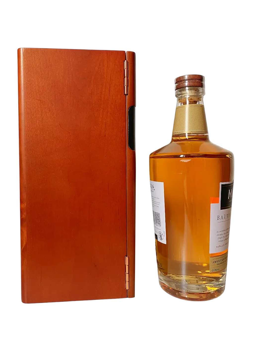 Midleton Very Rare Barry Crockett Legacy single pot still Irish whiskey American Bourbon Cask