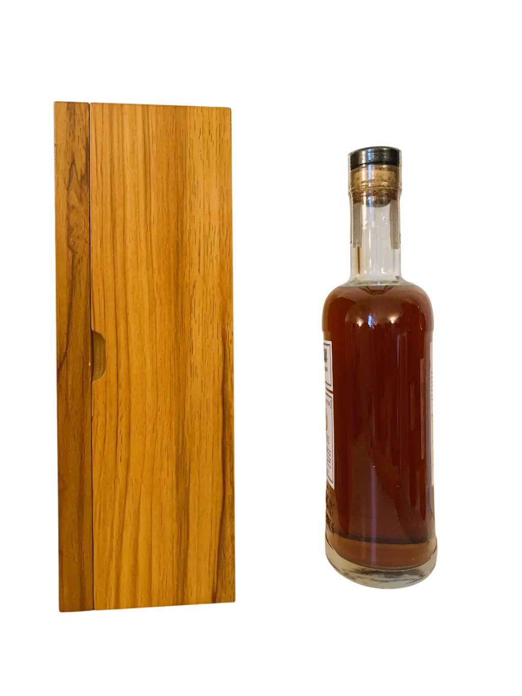 Mount Gay Barbados rum XO The Peat Smoke Expression Master Blender Collection