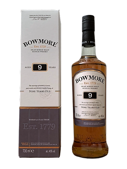 Bowmore aged 9 years Islay Single Malt Scotch Whisky