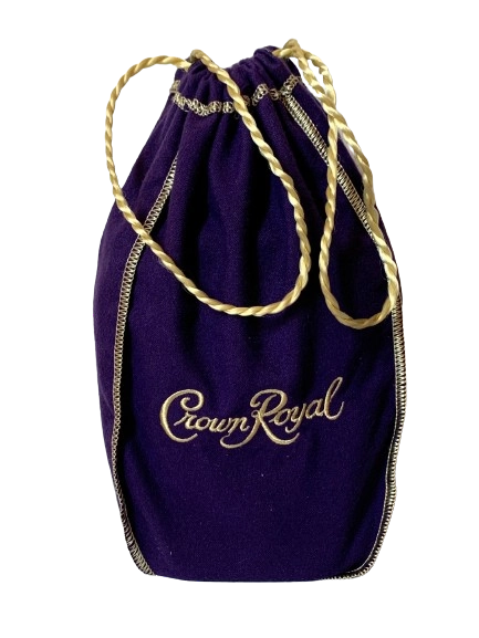 Crown Royal Fine de Luxe Blended Canadian Whisky Exceptional Smoothness