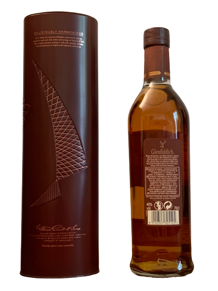 Glenfiddich single malt Scotch whisky aged 15 years unique solera reserve dans un étui métallique